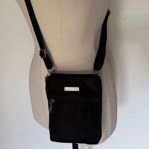 Baggallini Crossbody Messenger/Travel Bag~Black